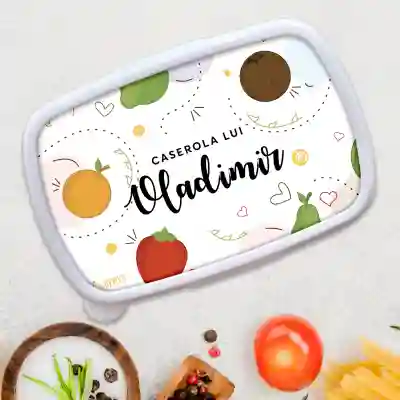 Lunch box personalizat pentru masa copilului