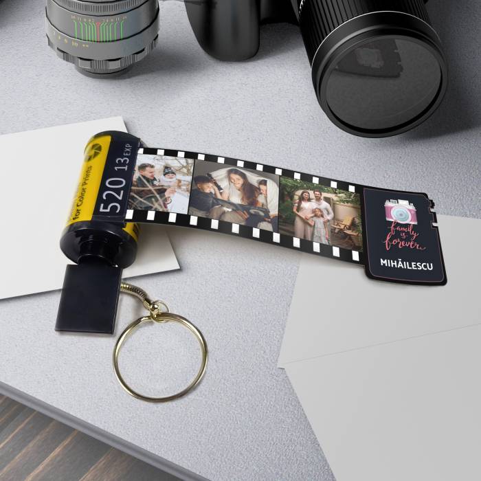 Breloc cu rola de film personalizat - Family is forever