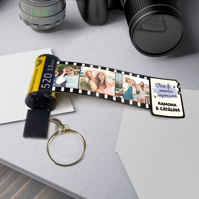 Breloc cu rola de film personalizat - Mereu impreuna