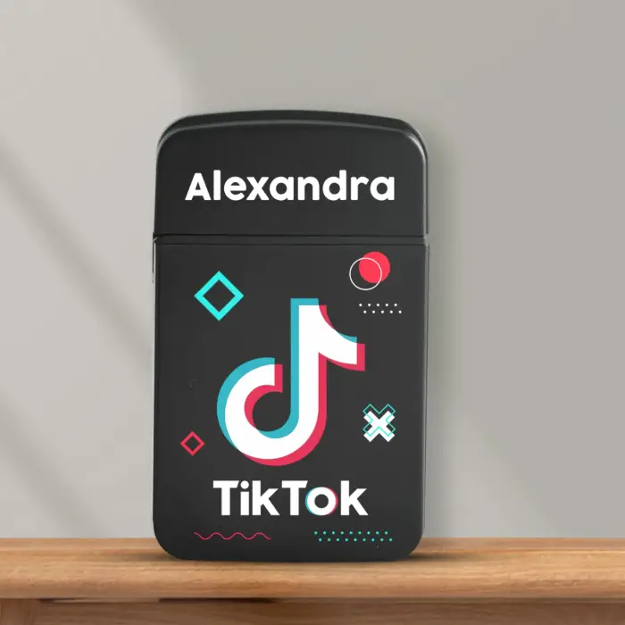 Bricheta personalizata antivant - TikTok