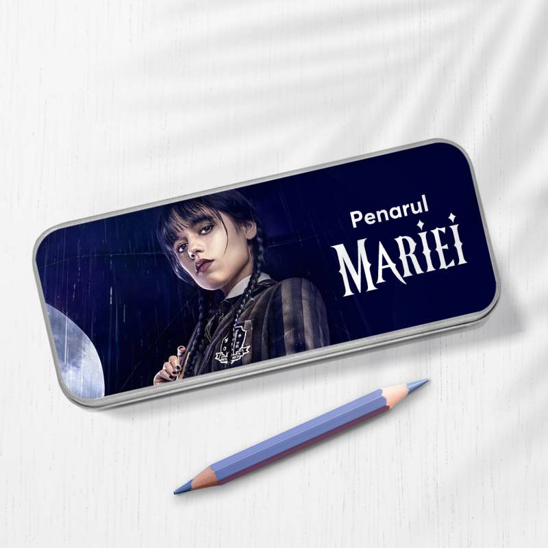 Penar metalic personalizat - Wednesday